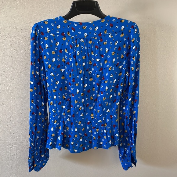 Philosophy Blue Floral Blouse - Picture 4 of 8